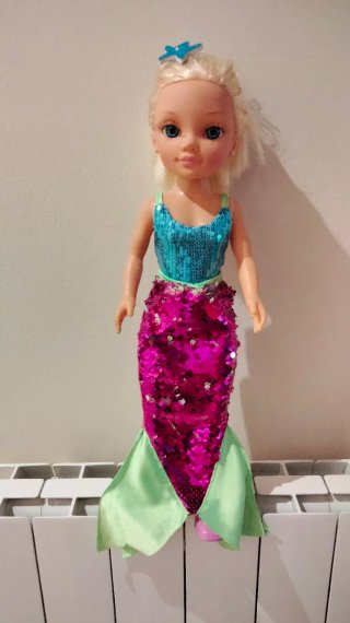 Muñeca Nancy Sirena