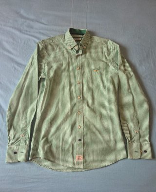 Camisa de cuadros verde y blanco