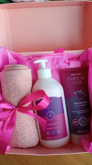 Kit Presente O Boticário Cuide-se Bem Amoruda