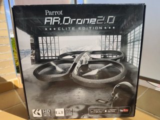 Drone Parrot AR.Drone 2.0 Elite Edition