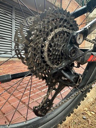 Bicicleta Eléctrica de Montaña KTM
