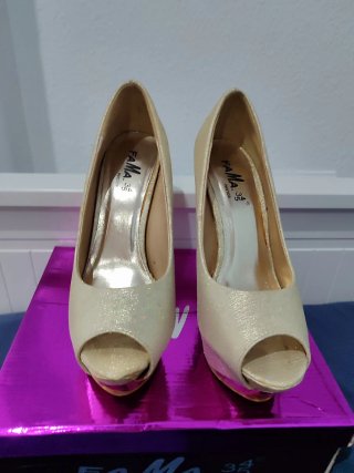 Zapatos de tacón altos talla 37 con plataforma