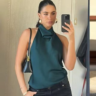 Blusa con escote halter