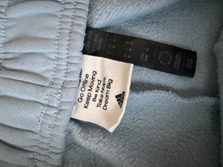 Pantalón corto Adidas azul