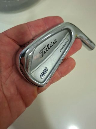 Hierro 5 Titleist CB 716 Forjado