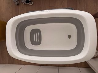 Bañera Twistshake con Soporte + Cojín + Juegos