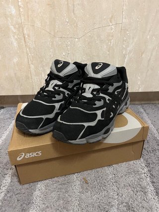 Asics Gel Nyc Negras/Grises