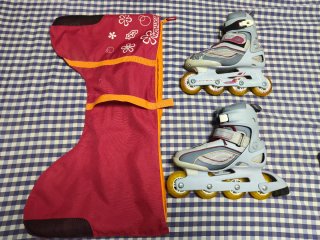 Patines en línea Decathlon Talla 38 con funda