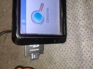 Navegador GPS Garmin nüvi + Tarjeta 4GB