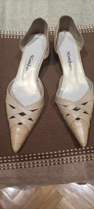 Zapatos elegantes de piel talla 38