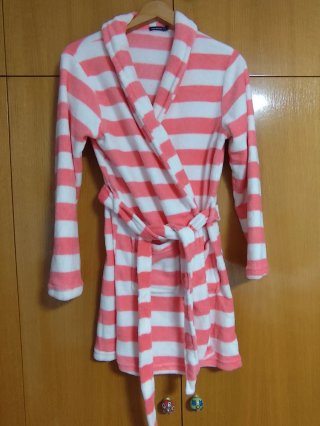 Bata de casa a rayas