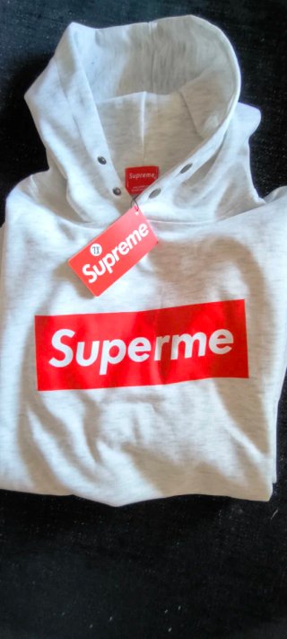 Sudadera Supreme Gris