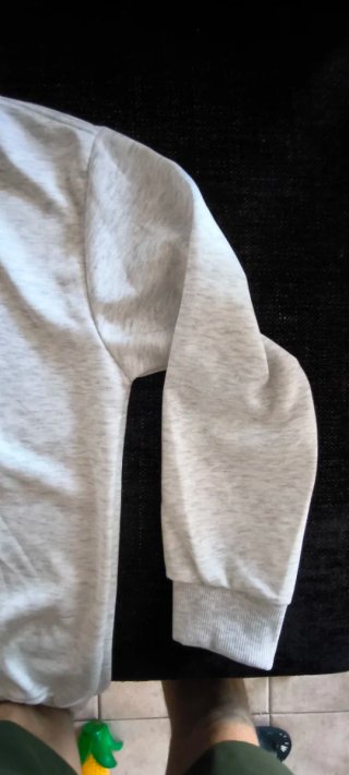 Sudadera Supreme Gris