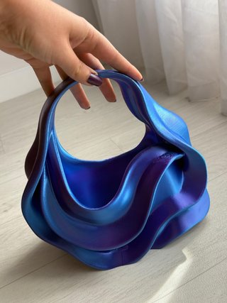 Bolso de mano 3D efecto seda