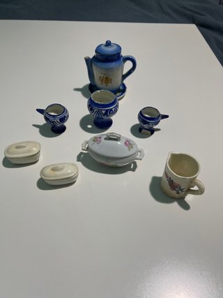 Lote 7 Miniaturas de Porcelana Antigua