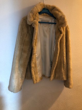 Chaqueta de Pelo Sintético Beige