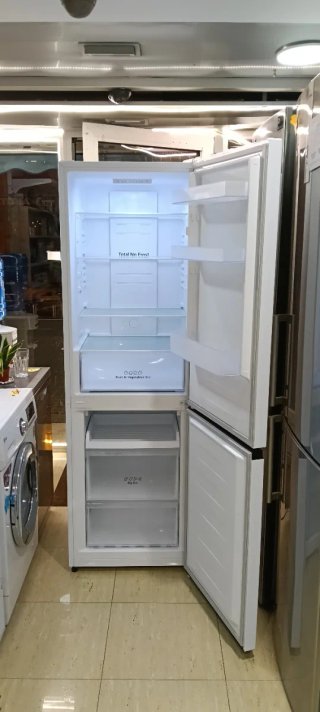 NEVERA COMBI HISENSE NO FROST ENERGÍA A+