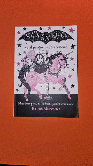 Lote de libros de Isadora Moon.