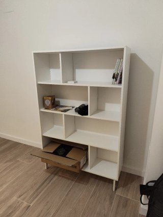 Estantería Blanca Asimétrica
