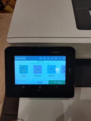Impresora HP Color LaserJet Pro MFP M479fnw