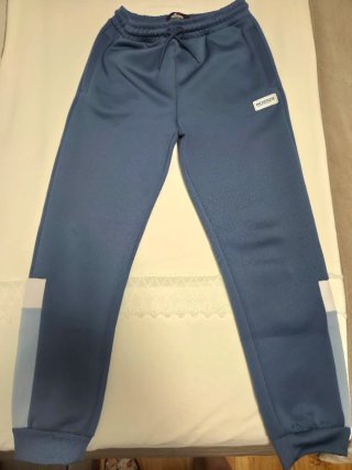 Pantalón NUEVO chándal McKenzie Talla 12-13 años