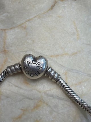 Pulsera Pandora con Charms