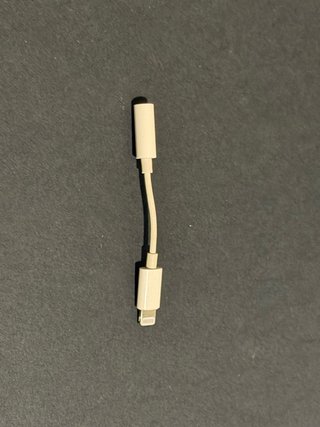 Adaptador Apple Lightning a Jack 3.5mm