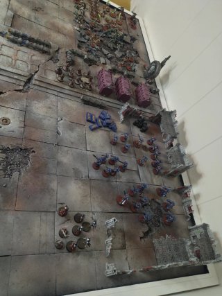 Tablero y ejércitos Warhammer 40k