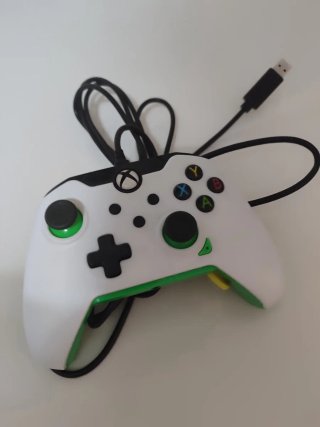 Mando para Xbox con cable