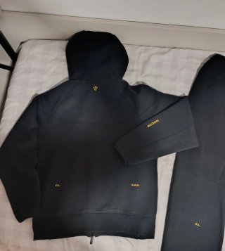 Nike Tech Fleece NOCTA Negro