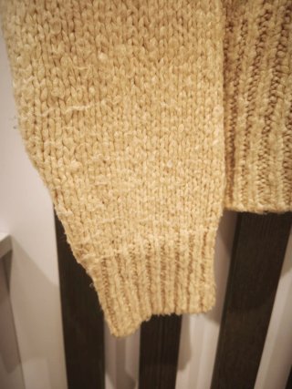 Jersey Beige con Flecos