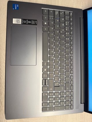 Lenovo IdeaPad Slim 3 16” i5 16GB RAM 1TB SSD