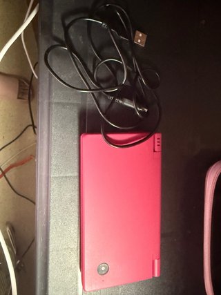 Nintendo DSi Fucsia
