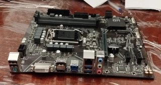 Placa Base GIGABYTE B560M DS3H V2 (Averiada)