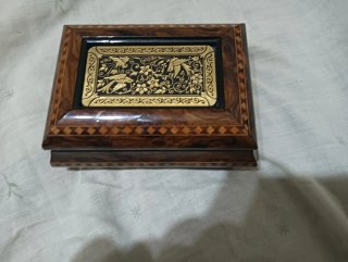 Caja joyero de Toledo madera y oro