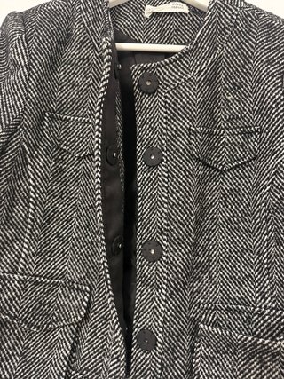 Americana corta con estampado de espiga