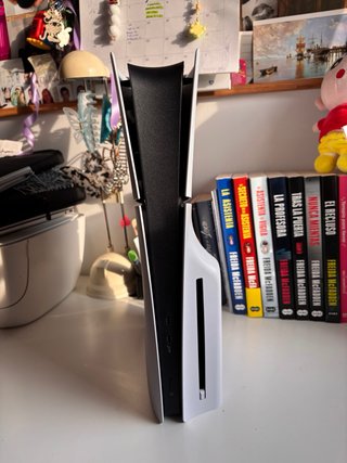 Sony PlayStation 5 (PS5) 1TB