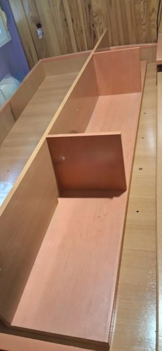 CAMA NIDO CON  ESCRITORIO INCORPORADO