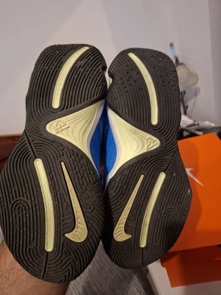 Zapatillas Nike Giannis Talla 43