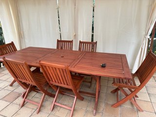 Tavolo da giardino in teak e 6 sedie Dimensioni aperte