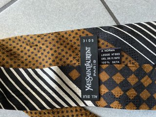 Cravatta Yves Saint Laurent