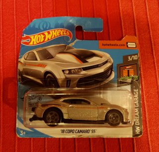 HOTWHEELS 18 COPO CAMARO SS - HW DREAM GARAGE