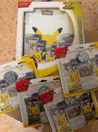 Set Colección Pokémon 30 Aniversario