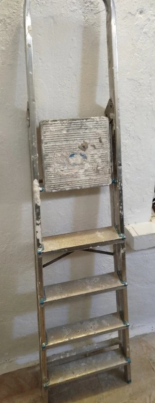 Escalera de Tijera Metálica