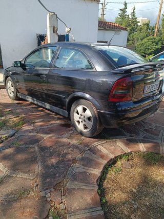 Opel Astra 2004