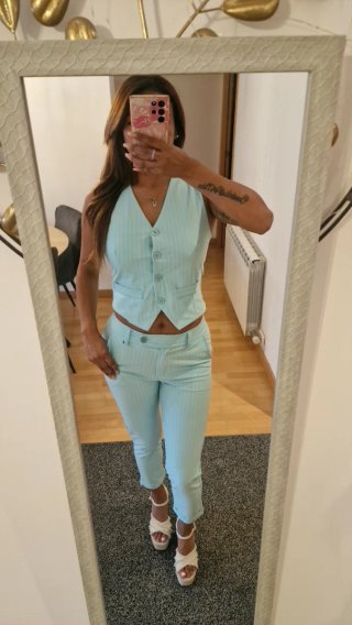Traje de chaleco y pantalón azul