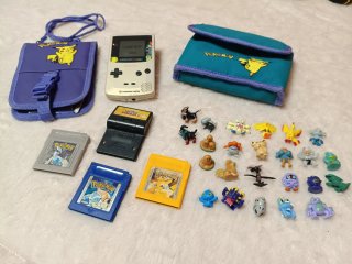 Lote Nintendo Game Boy Color Pokémon Gold & silver