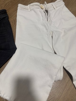 2 Pantalones Vaqueros Anchos ZARA