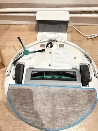 Robot Aspirador iRobot Rumba Essentials
