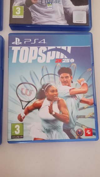 Juegos PS4: FIFA 23, FIFA 18, LEGO Jurassic World,